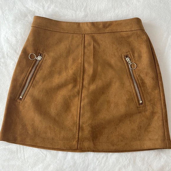 Forever 21 Dresses & Skirts - Forever 21 skirt size small